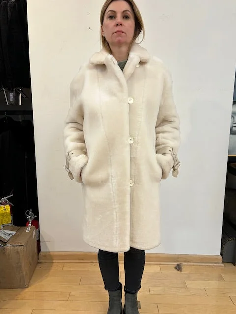 Street Fashion Style 4241SNWinter white shearling coat Just 1 size M   $500