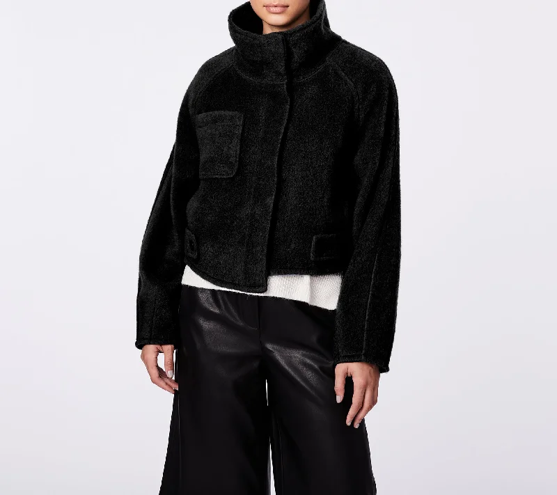 Free And Comfortable Fuzzy Wool Jacket