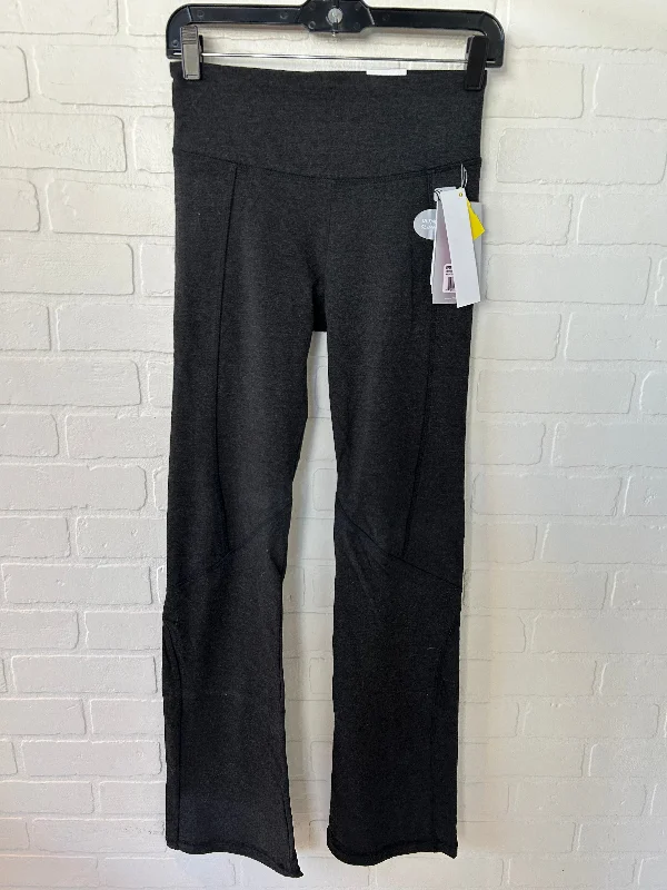 Athletic Leggings By Marika In Grey, Size: 6